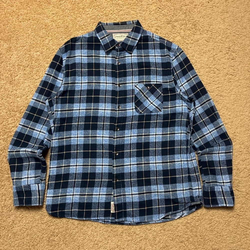 Flag & Anthem Blue Plaid Flannel Shirt Size Large